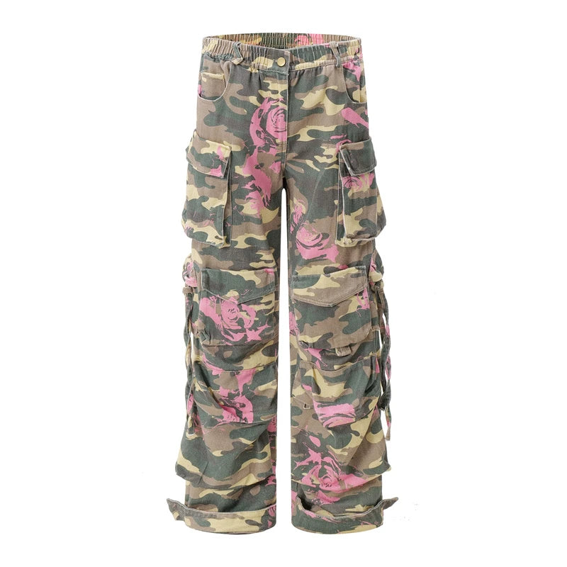 Calça Cargo Camuflada Wide-Leg com Bolsos Funcionais