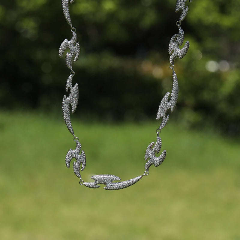 Colar Sparkling Swallow Chain