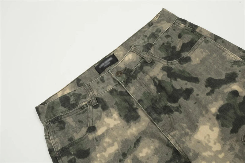 Calça Cargo Camuflada de Corte Amplo